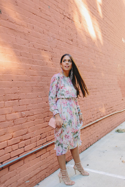 Light-pink-floral-zara-dress